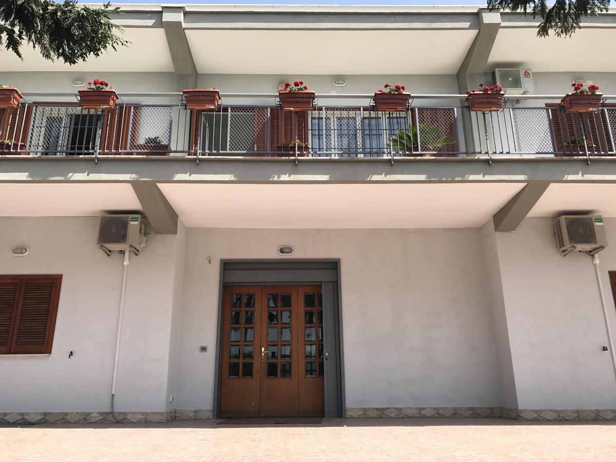 B&B National 5 Bari Ngoại thất bức ảnh